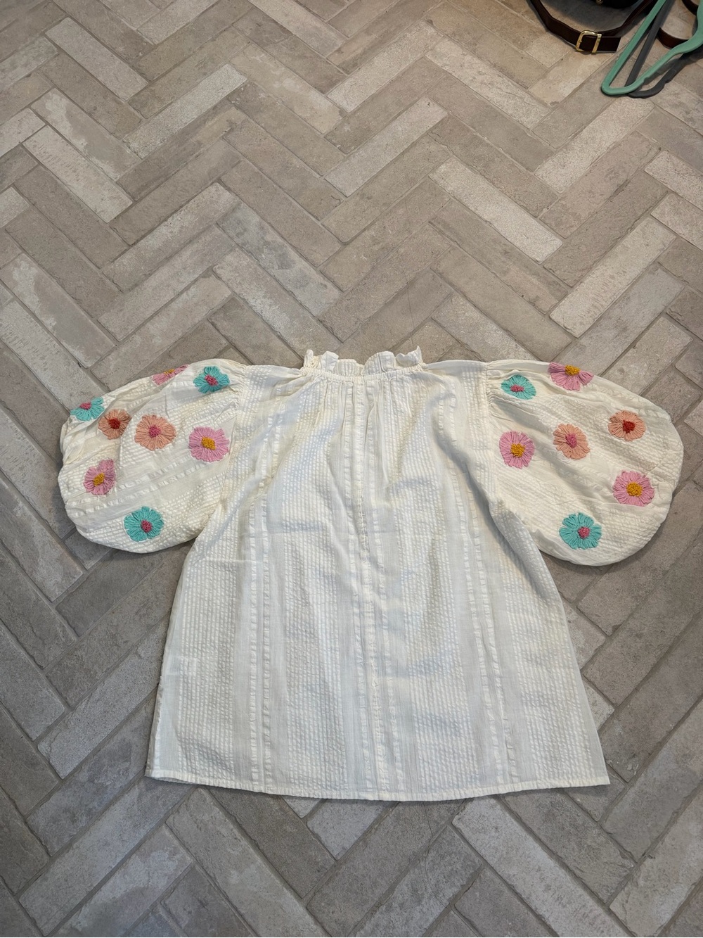 THML Ivory Puff-Sleeve Blouse with Multicolor Floral Embroidery size S - Picture 6 of 6